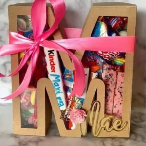 Arquivo de corte caixa média Dia das Mães em Studio. Ideal para decoração, mimos e festas.