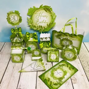 Decoração de Aniversário no Tema Flores 30 Anos. Arquivo de Corte Studio e PDF com moldes detalhados. Ideal para topo de bolo e topper sofisticados para festas.