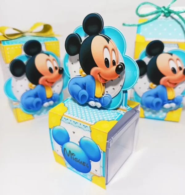 Topo de bolo e topper da Turma do Mickey Baby. Arquivos Studio e PDF para decoração de festas de aniversário.