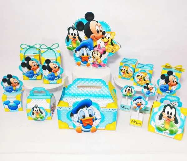 Decoração Turma do Mickey Baby para mesversário. Arquivo de corte Studio e PDF para festas. Inclui topper e topo de bolo.
