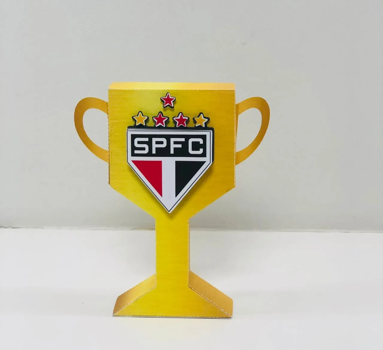 Decoração com centro de mesa São Paulo para imprimir. Topper, temas e festas.