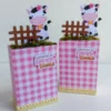 Centro de mesa tema Fazendinha Menina com animais, arquivo digital Studio para decoração de festa de aniversário infantil feminina.