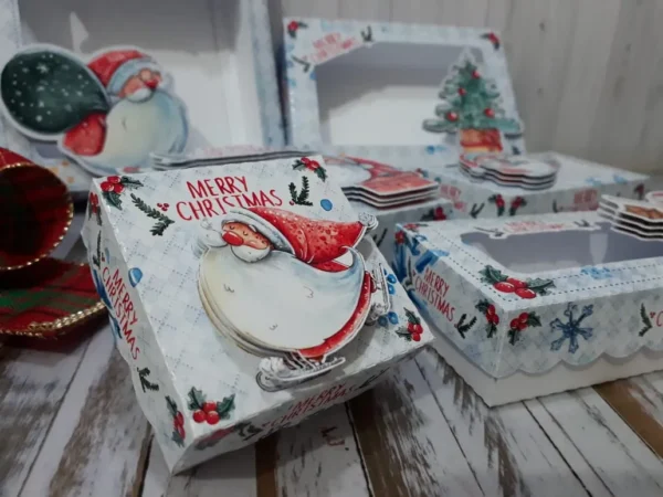 Arquivo de Natal para recortar no formato Studio ideal para centro de mesa e decoração de festas de aniversário ou ceias natalinas.
