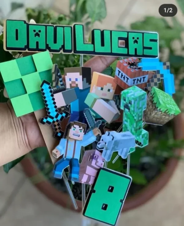 Arquivo de corte digital para topo de bolo no tema Minecraft no formato Studio para máquinas Silhouette, ideal para decoração de bolos e festas infantis.