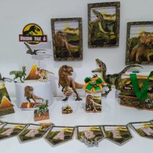 Moldes digitais de corte tema Parque dos Dinossauros nos formatos Studio e PDF para impressão de alta resolução e personalizados de festas.