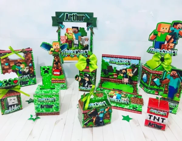 Arquivo de corte digital para centro de mesa Minecraft nos formatos Studio e PDF para máquinas Silhouette ou tesoura, ideal para imprimir e decorar festas infantis.