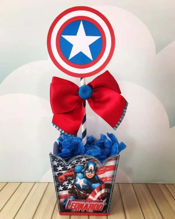 Conjunto de arquivos digitais tema Capitão América para festa infantil para imprimir e recortar nos formatos Studio, PNG e PDF.