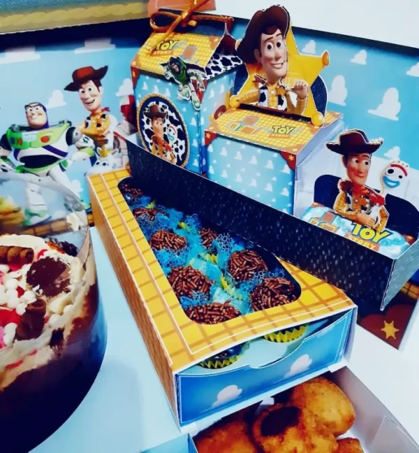 Arquivo digital para kit festa na caixa tema Toy Story nos formatos Studio e PDF para imprimir e recortar na Silhouette ou tesoura.