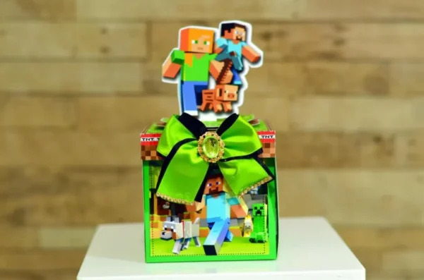 Molde de lembrancinha temática Minecraft nos formatos Studio e PDF para impressão em alta resolução e decoração de festas gamers.