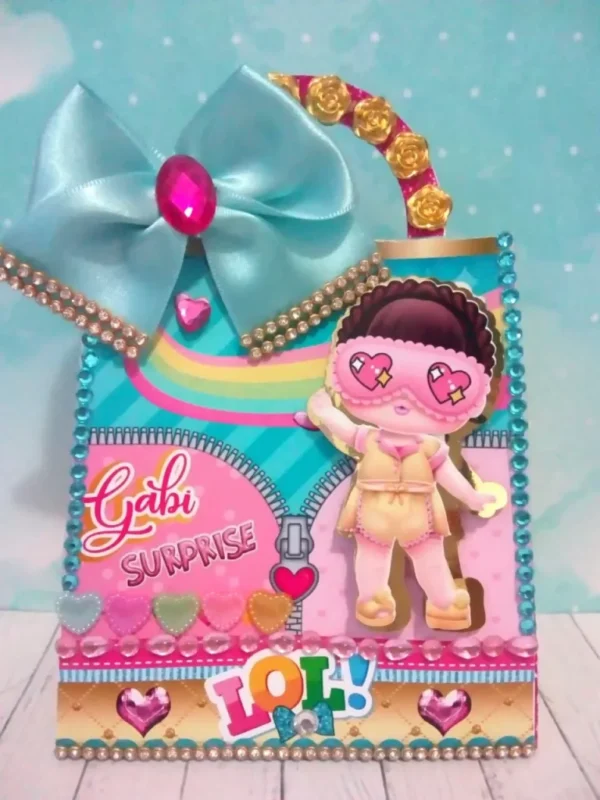Personalizados de aniversário infantil tema Lol Surprise em arquivo digital Studio e PDF.