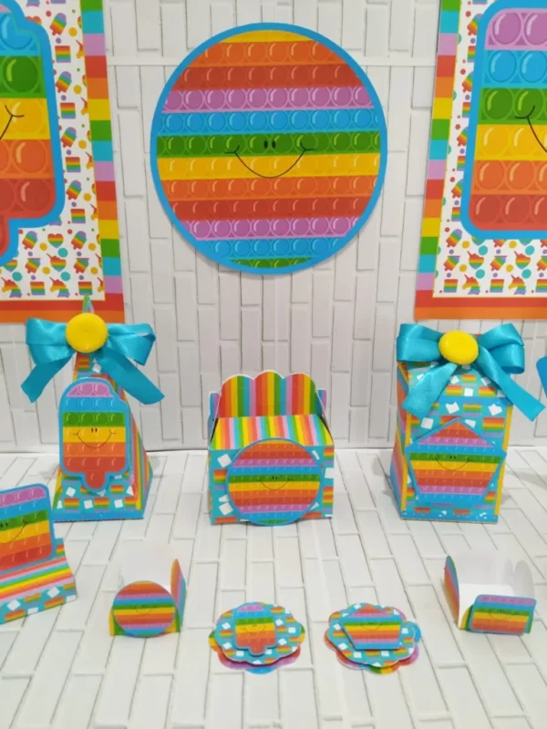 Kit de arquivos digitais para personalizados de festas tema Pop It Menino.