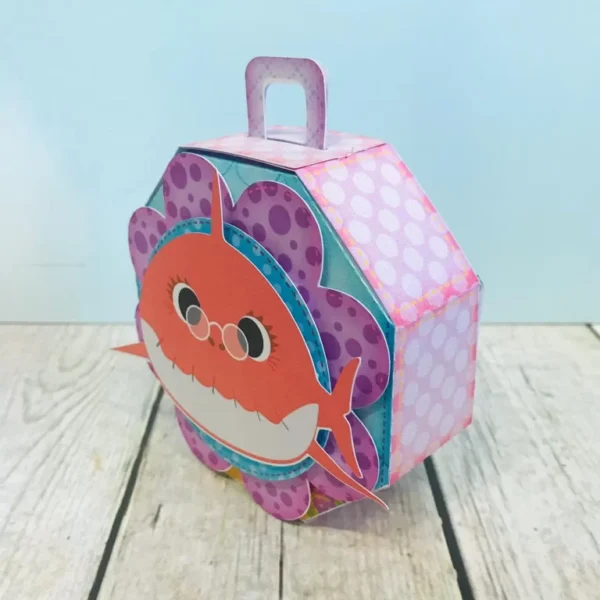 Kit de arquivos digitais para personalizados de aniversário tema Baby Shark em Studio e PDF.
