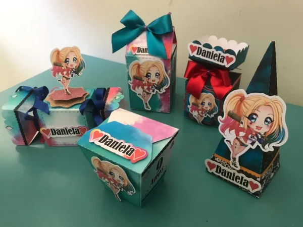 Arquivo digital de corte para decoração de aniversário infantil simples tema Arlequina em formato Studio.