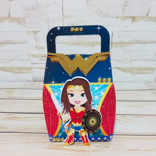 Arquivo digital para aniversário da Mulher Maravilha simples em formato Studio.