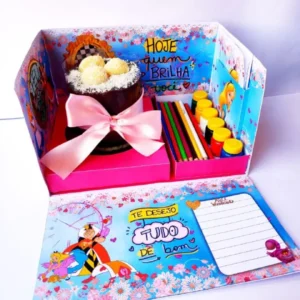 Arquivo de corte digital para festa na caixa no tema Alice no País das Maravilhas nos formatos Studio e PDF para máquinas Silhouette ou tesoura, ideal para kits de aniversário e presentes personalizados.
