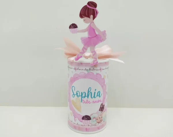 Arquivo digital de corte no tema Bailarina em formatos Studio, PNG e PDF para personalizados.