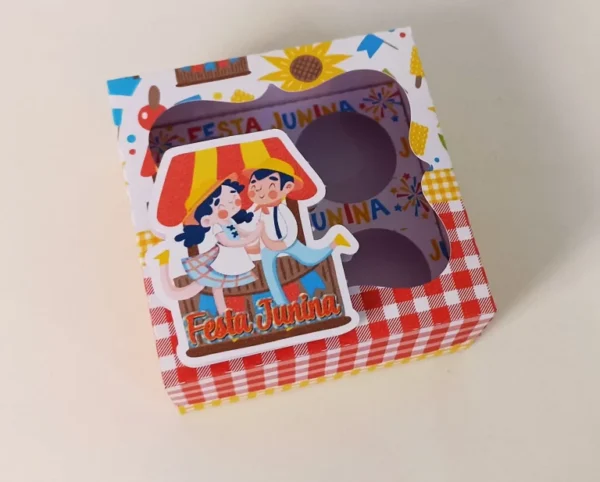 Arquivo para centro de mesa e papelaria junina nos formatos Studio e PDF, pronto para imprimir e recortar com elementos como fogueira e milho.