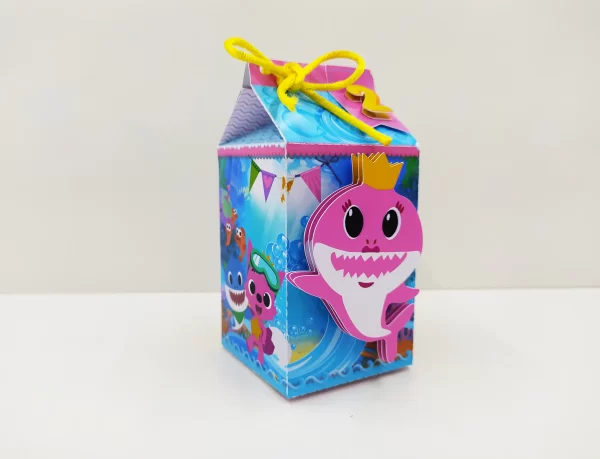 Molde de centro de mesa tema Baby Shark em arquivo digital pronto para imprimir e cortar.