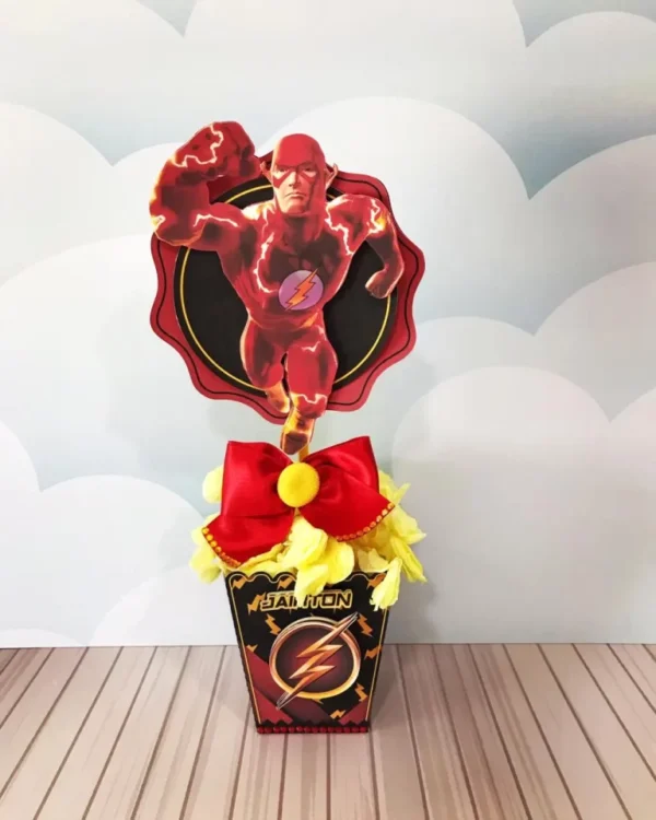Arquivo de corte para centro de mesa de aniversário tema Flash no Studio e PDF.