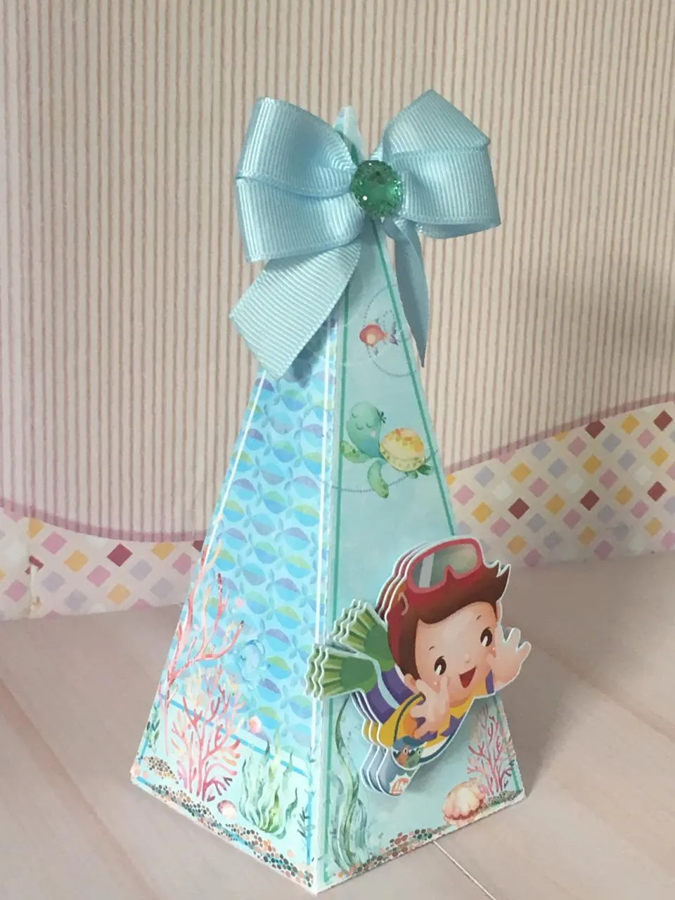 Centro de mesa para aniversário tema fundo do mar menino em formato de arquivo digital para recorte.