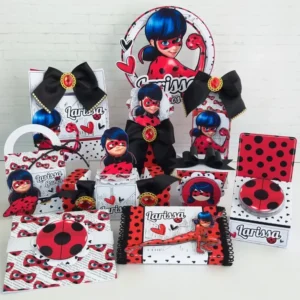 Centro de mesa tema Ladybug em arquivo digital para decoração de festa infantil e aniversário.