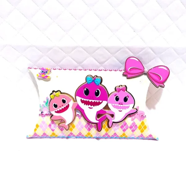 Kit de arquivos digitais para personalizados de aniversário tema Baby Shark Menina em Studio e PDF.