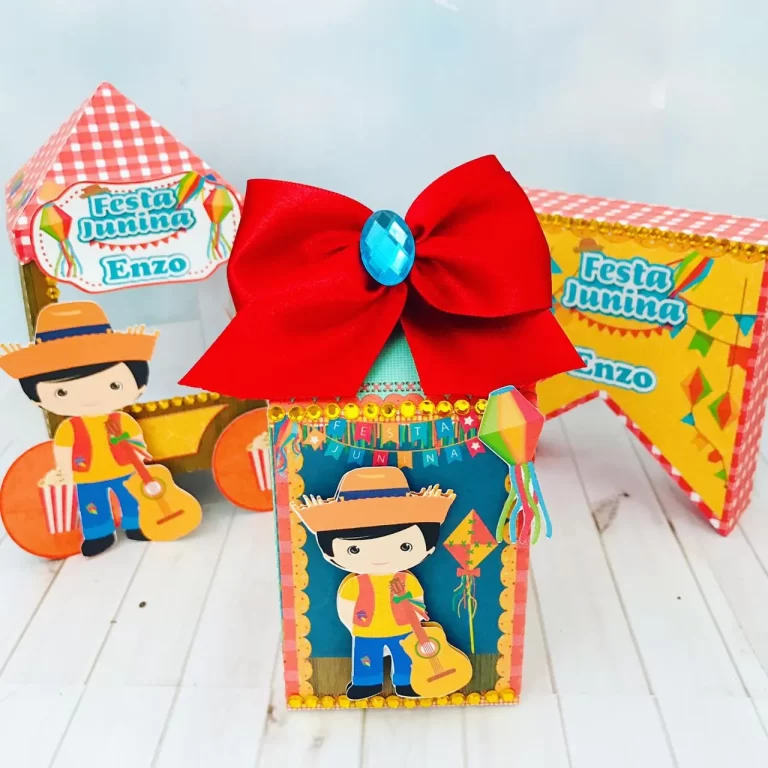 Molde de topo de bolo temático decoração de festa de São João nos formatos Studio e PDF para decoração de festas e impressão em alta resolução.
