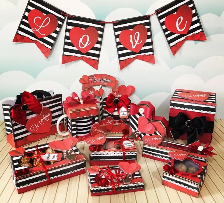 Arquivo de corte digital tema enfeites dia dos namorados nos formatos Studio e PDF para máquinas Silhouette ou tesoura, ideal para personalizados de luxo.