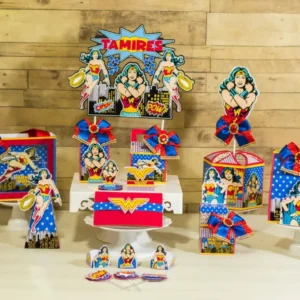 Arquivo digital para festa infantil no tema Mulher Maravilha em formatos Studio e PDF.