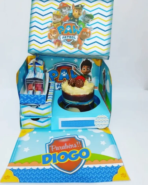 Kit de arquivos digitais para personalizados de festa na caixa tema Patrulha Canina com corte digital e manual.