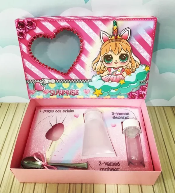 Personalizados de aniversário tema Lol Surprise mini confeiteiro em arquivo digital Studio e PDF.