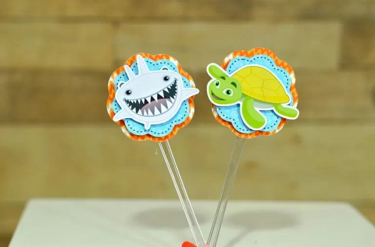 Itens de aniversário e elementos de decoração tema Bita Fundo do Mar prontos para imprimir e recortar.