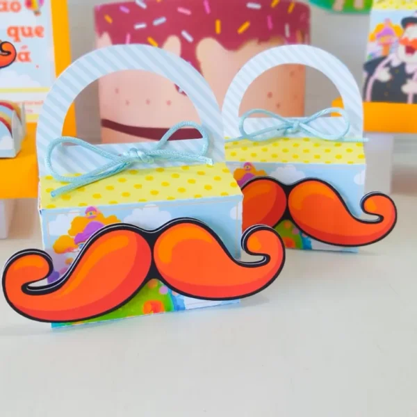 Kit de arquivos digitais para personalizados de aniversário tema Bita Feminino com corte digital e manual.