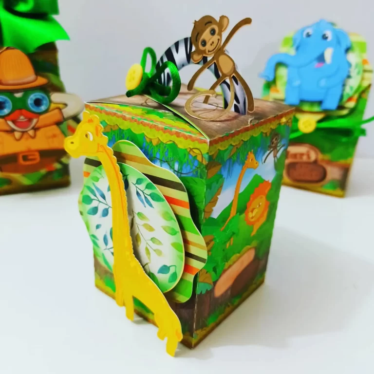 Itens personalizados para aniversário Mundo Bita Safari em arquivo digital Studio e PDF.