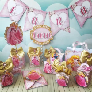 Kit digital de personalizados para aniversário no tema Princesa Aurora nos formatos Silhouette Studio, PNG e PDF.