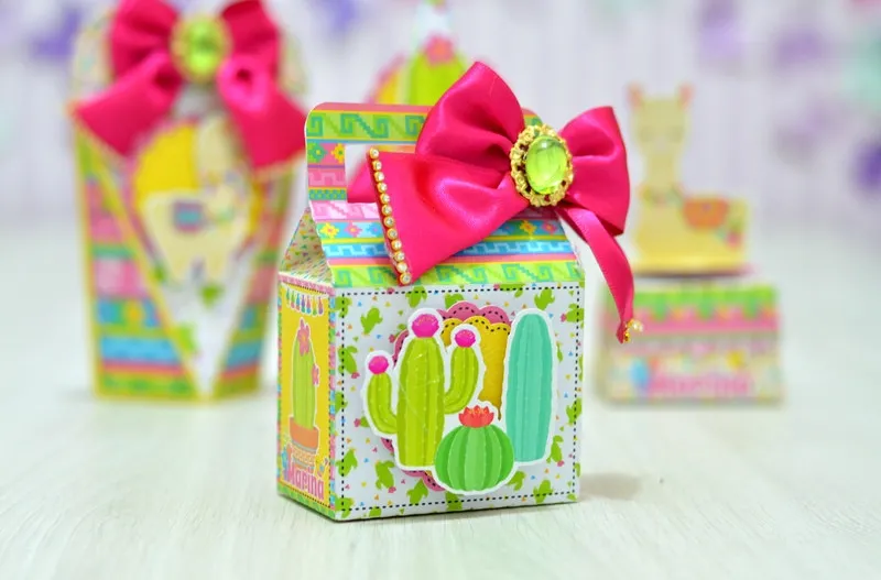 Moldes práticos de scrapfesta para personalizados do tema Lhama em formato Silhouette Studio e PDF.