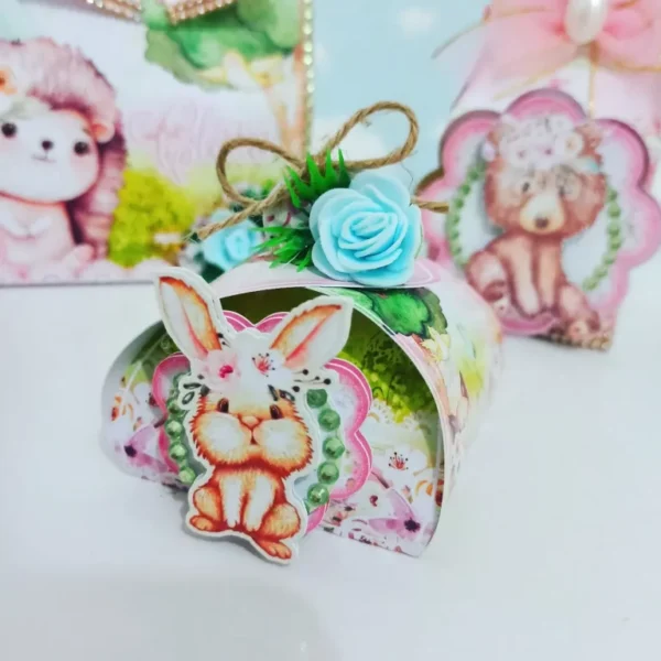 Topo de bolo para imprimir do tema Bosque Rosa em formatos Studio e PDF para festa de menina.