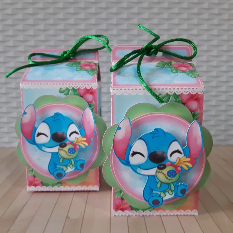 Enfeites, tags e embalagens de presente do Lilo e Stitch nos formatos Studio, PNG e PDF.