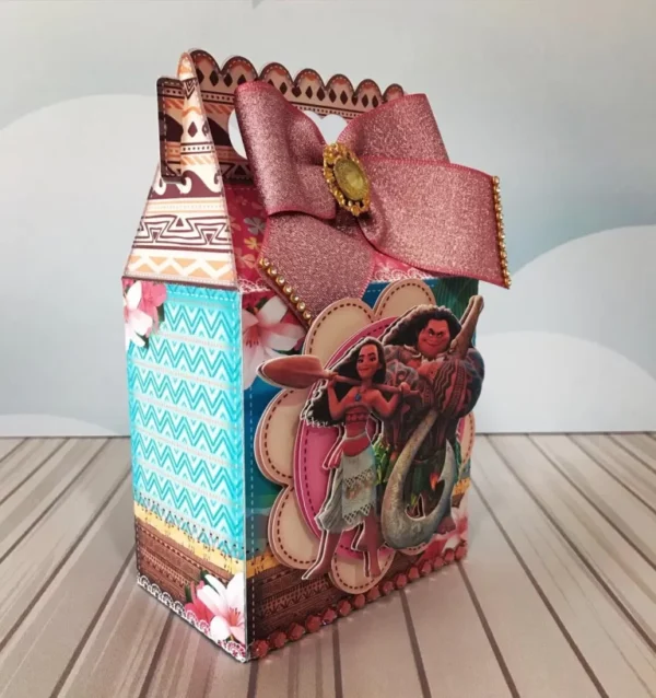 Itens personalizados para aniversário Moana em arquivo digital Studio, PNG e PDF.