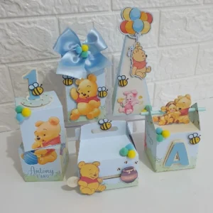 Arquivo digital no tema Ursinho Pooh em formato Silhouette Studio para papelaria personalizada e scrapfesta.