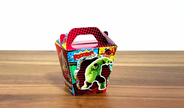 Itens personalizados para festa Vingadores em arquivo digital Studio e PDF.