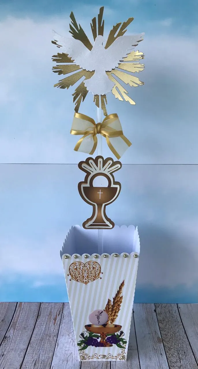 Moldes práticos de scrapfesta para lembrancinhas de comunhão em formato Studio e PDF.