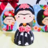 Moldes digitais com elementos de flores, cactos e texturas em formato Studio para o tema Frida Kahlo.