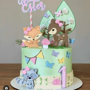 Topo de bolo para imprimir do tema Bosque em formato Studio para decoração de festa infantil.