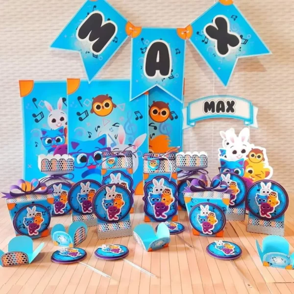 Kit de arquivos digitais para personalizados de aniversário tema Bolofofos com corte digital e manual.