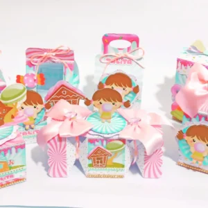 Kit digital de personalizados no tema Mundo dos Doces e Confeitaria nos formatos Silhouette Studio e PDF.