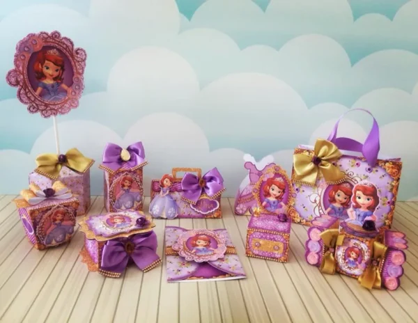 Kit de arquivos digitais para personalizados de aniversário tema Princesa Sofia com corte digital e manual.