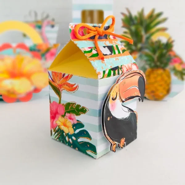Topper de bolo e elementos de decoração tema Tropical prontos para imprimir e recortar em Studio e PDF.