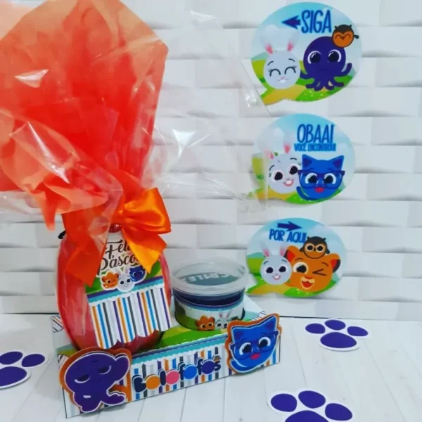 Kit de arquivos digitais para personalizados de Páscoa tema Bolofofos com corte digital e manual.