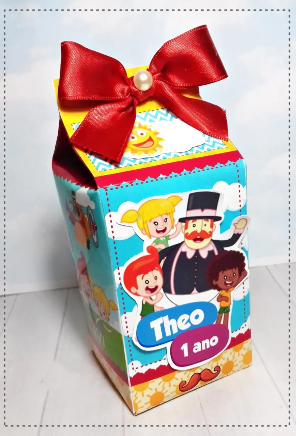 Itens personalizados para aniversário Mundo Bita em arquivo digital Studio.